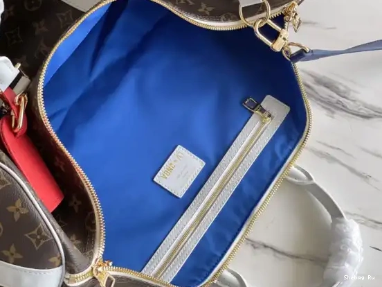 KEEPALL VUITTON LVXNBA LOUIS 55 BASKETBALL 0518